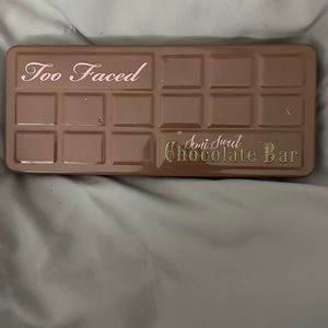 Too Faced Chocolate Bar